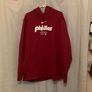 Nike Men’s Philadelphia Phillies Hooded sweatshirt. Size XL. Burgundy